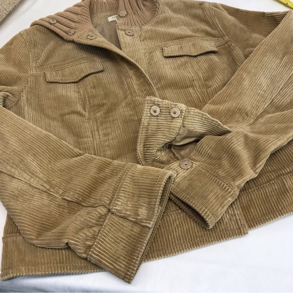 J. Crew | Tan Corduroy Bomber Jacket,  Sz Medium - Picture 4 of 12